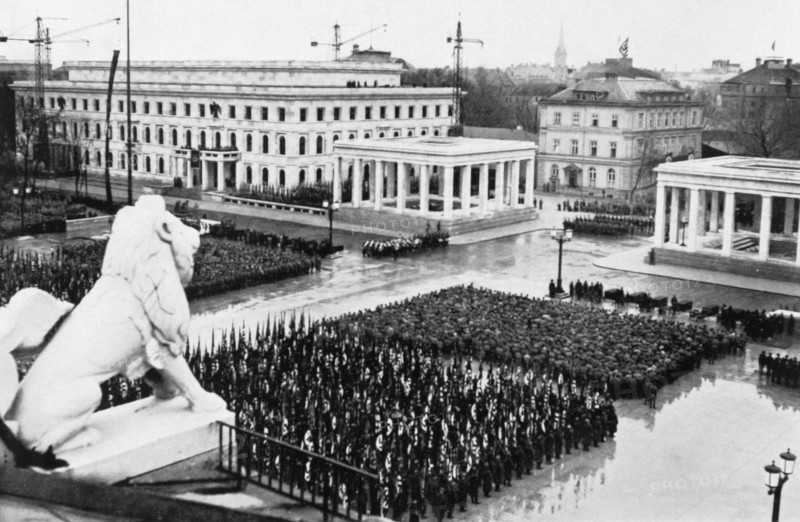 Commemorations of the Beer Hall Putsch, 1935