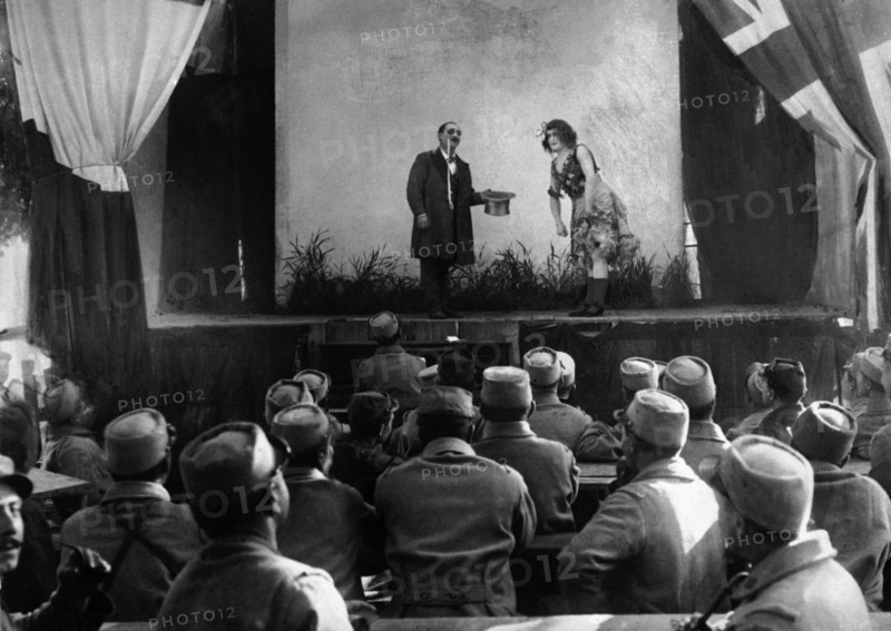 Play for French soldiers, 1916