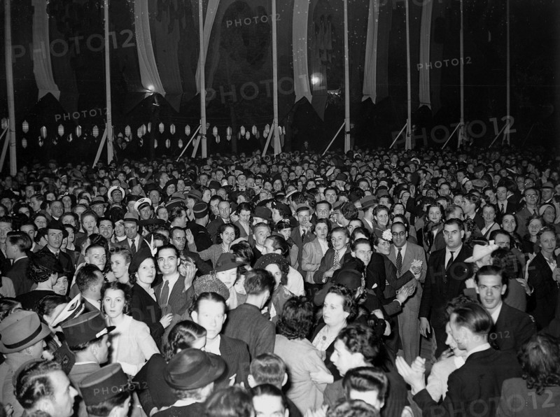 Traditional ball on July 14 in Paris