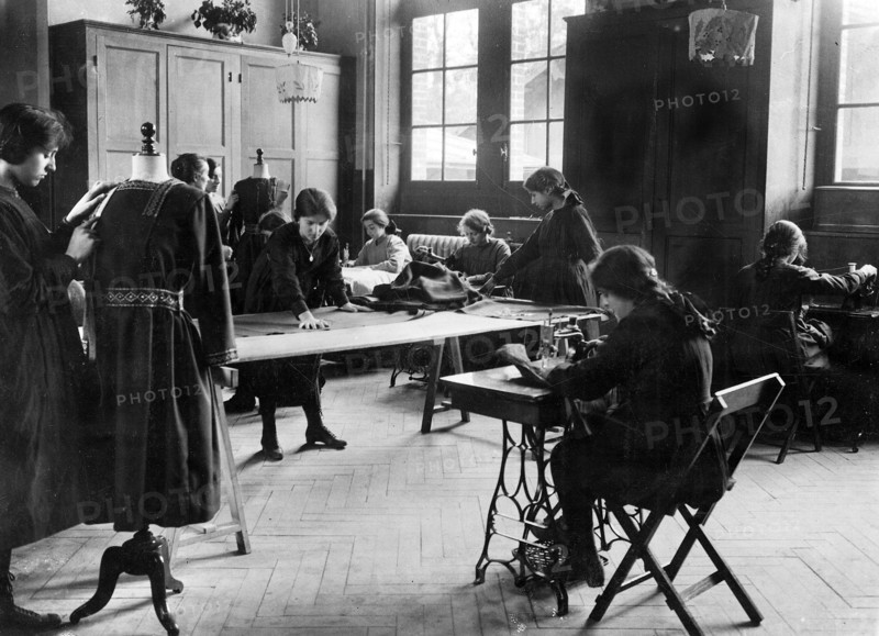 Ecole pour les pupilles de la Nation, financée par l'Uruguay en 1922