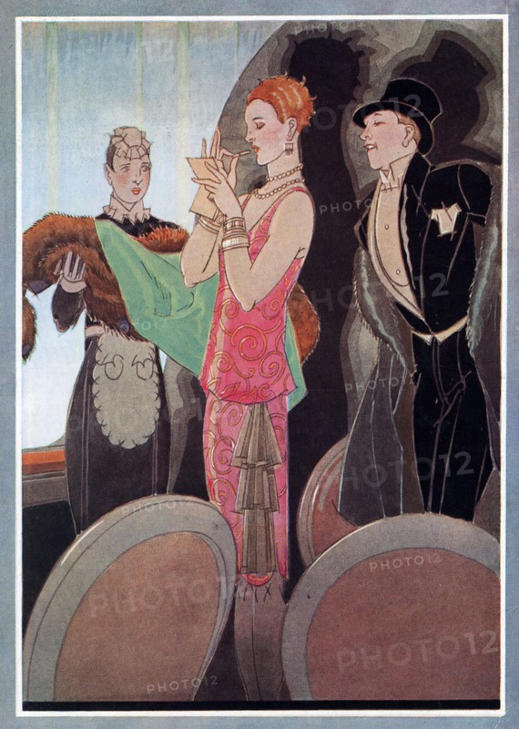 1927, dans une loge de théâtre.  "Pourquoi la parade serait-elle toujours sur la scène, et non point aussi dans la salle? (...) L'ouvreuse, avenante comme une soubrette du répertoire, a reçu avec déférence la cape de fourrure à la doublure de crêpe de Chine vert émeraude. Debout, face aux autres spectateurs, Madame, imperturbable, a pris dans sa pochette son bâton de rouge, pour un dernier raccord sous le feu des lorgnettes qui la dévisagent."  Aquarelle de René Vincent et extraits de l'article "Silhouettes et modes d'aujourd'hui" parus dans L'Illustration du 12 mars 1927.