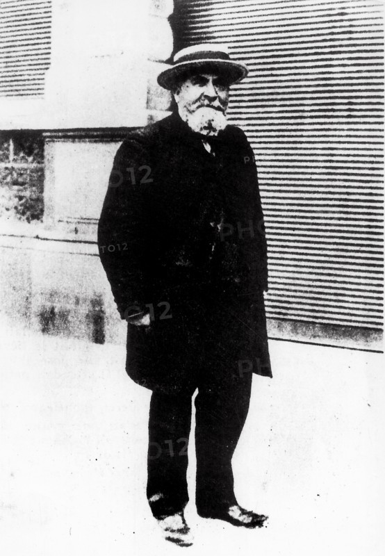 Jean Jaures (1859 - 1914) : homme politique français. Jean Jaures (1859 - 1914) : homme politique francais.