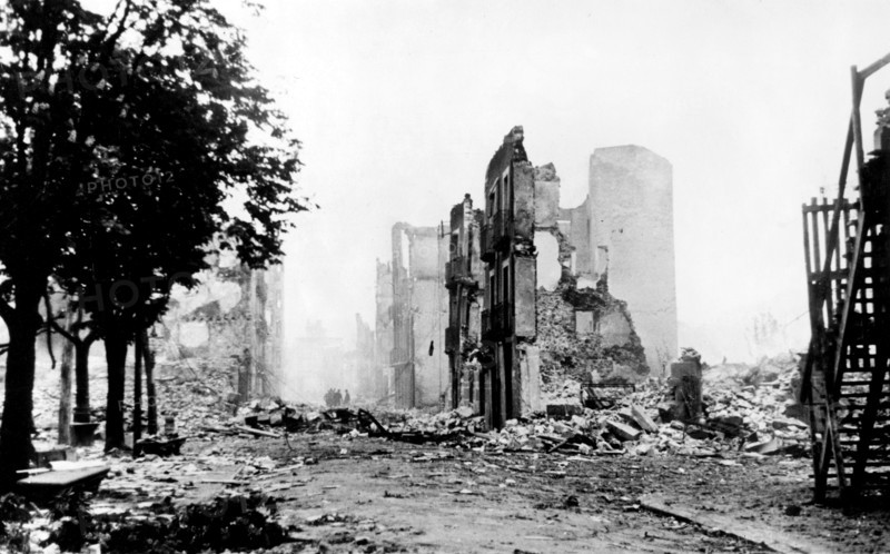 Guernica in ruins, 1937