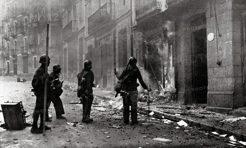 Ruins of the city of Irun, 1936
