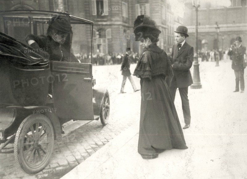 La translation des cendres de M Emile Zola au Panthéon le jeudi 4 juin 1908.