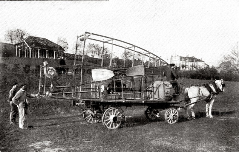 Aéronautique. Le premier ballon dirigeable démontable, le Zodiac I janvier 1909.