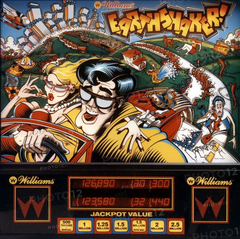 Ecran de flipper des années 80