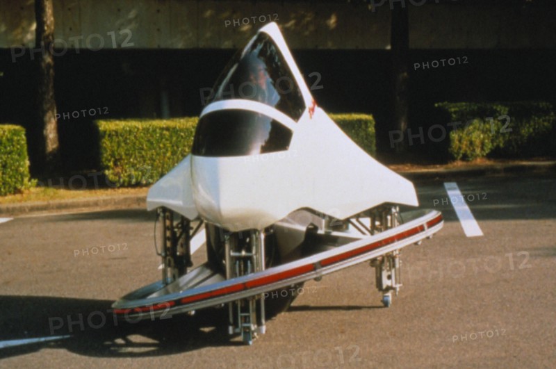 One-wheel vehicle