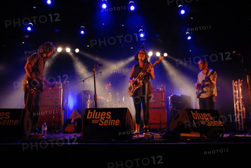 Sallie Ford & the Sound Outside