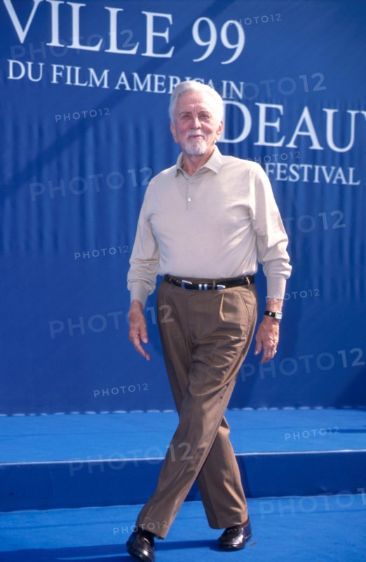 Kirk Douglas