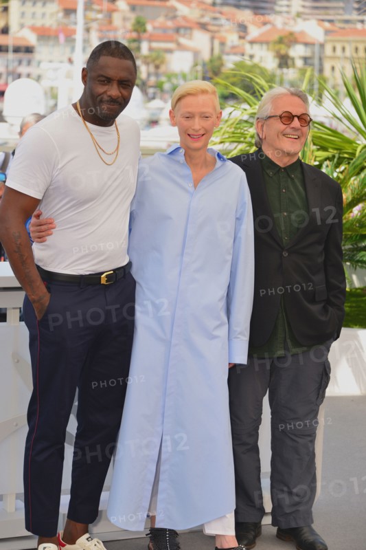 Photocall du film "Trois mille ans à t'attendre", Festival de Cannes 2022