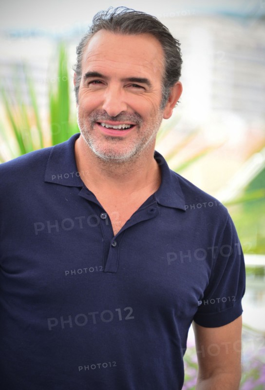 Photocall du film "Novembre", Festival de Cannes 2022
