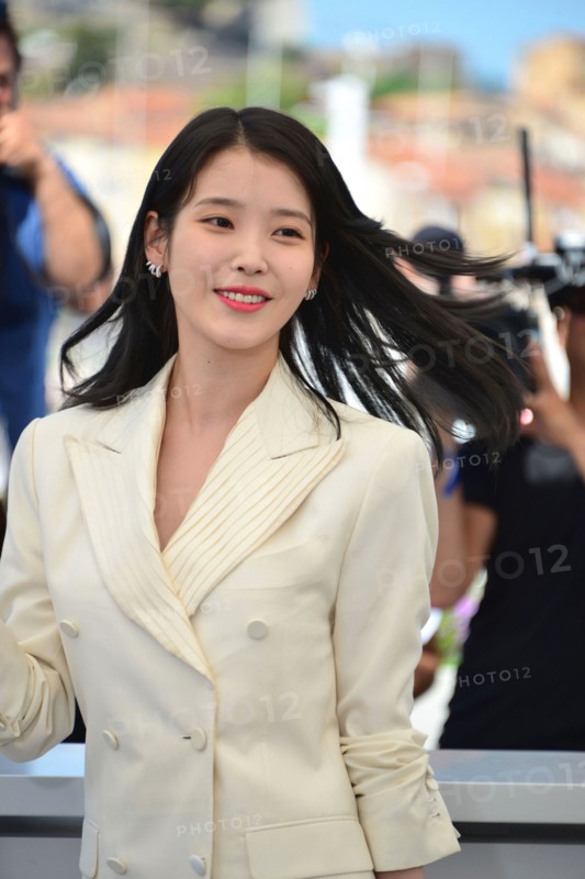 Photocall du film "Les bonnes étoiles", Festival de Cannes 2022