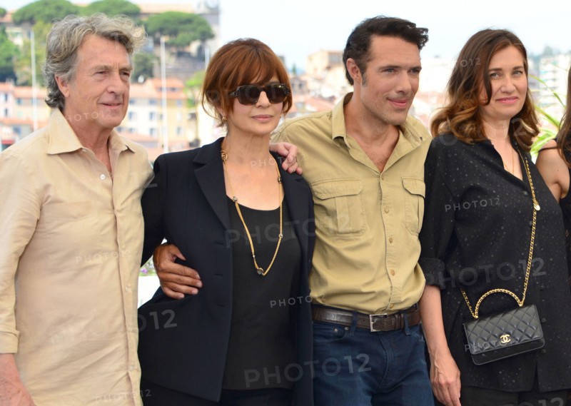 Photocall du film "Mascarade", Festival de Cannes 2022