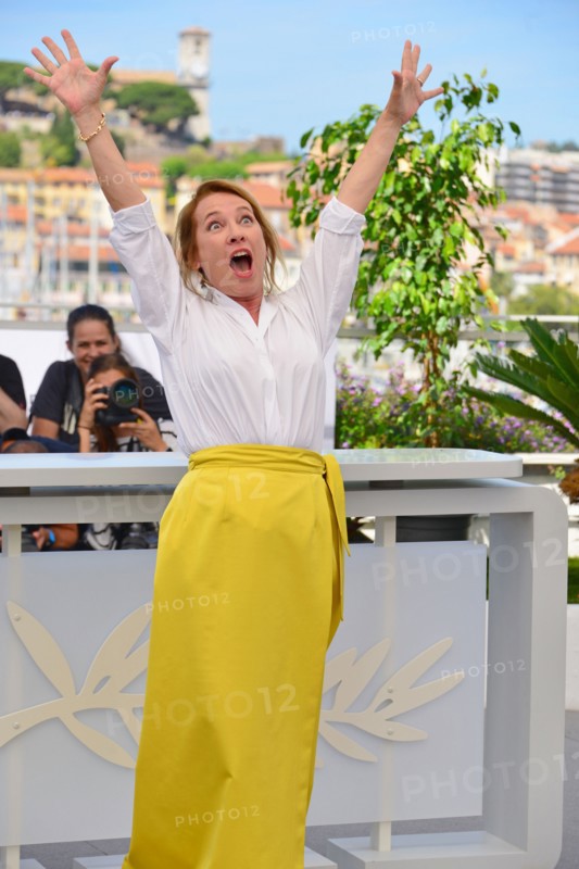 Photocall du film "L'abbé Pierre", Festival de Cannes 2023
