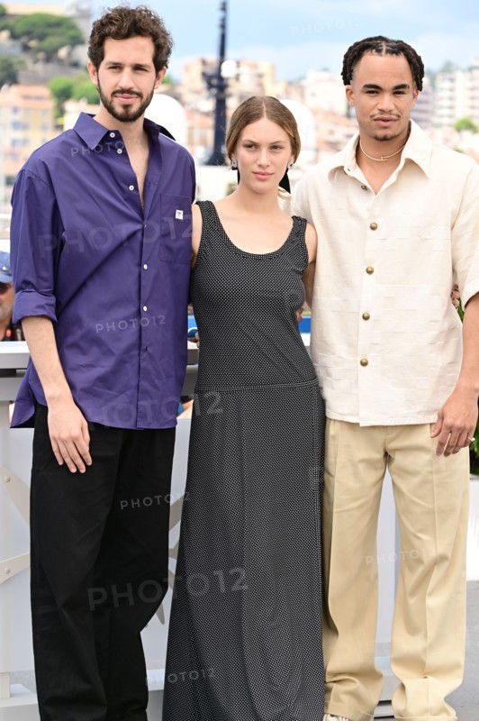 "Vivre, mourir, renaître" film cast