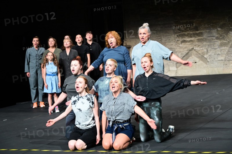The Festival d'Avignon 'IN', 2024 : "Mothers. A song for wartime"
