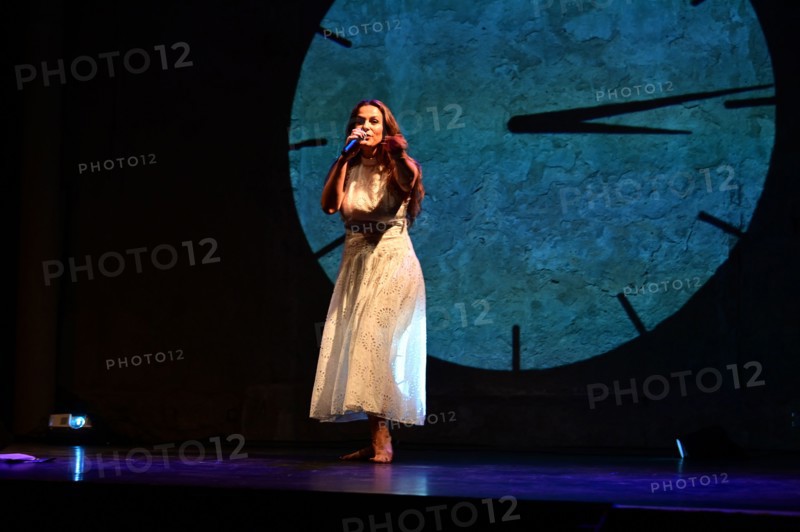 Festival d'Avignon OFF 2024 : "Elisa Tovati fait son cinéma"