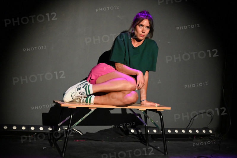 The Festival d'Avignon 'OFF', 2025: "Bagage cabine"