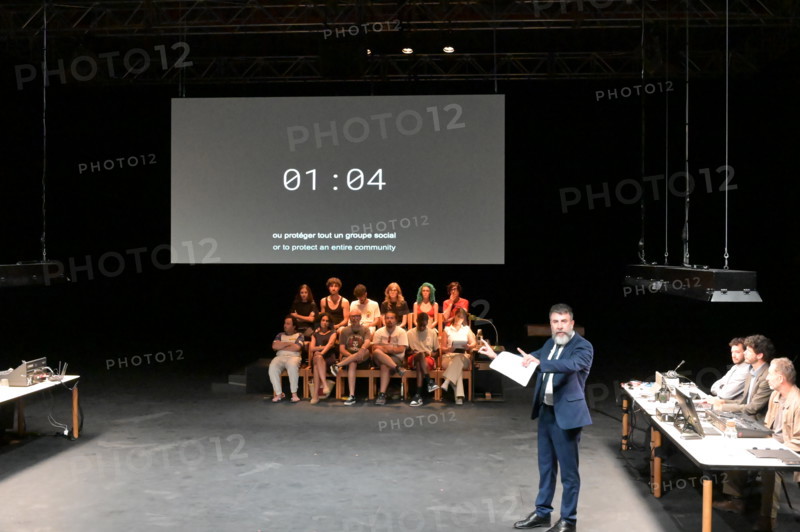 Festival d'Avignon IN 2026 : "Un procès - après l'ennemi du peuple"