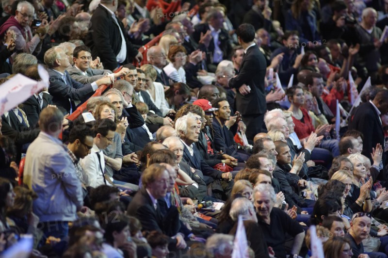 Meeting de François Hollande au Palais Omnisports de Paris Bercy