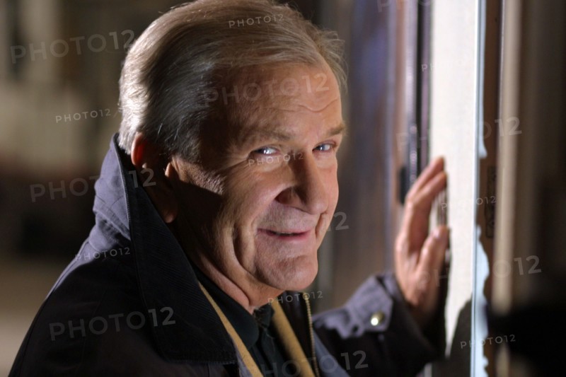 Pierre Mondy dans la série "Les Cordier, juge et flic"