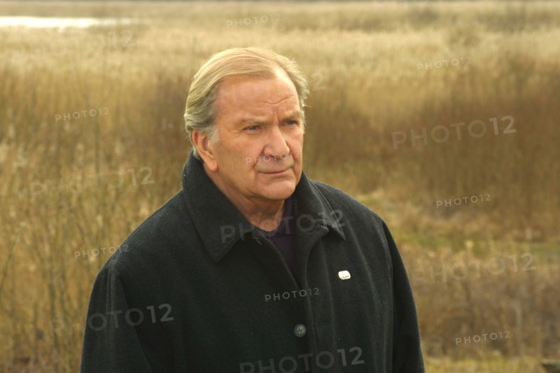 Pierre Mondy dans la série "Les Cordier, juge et flic"