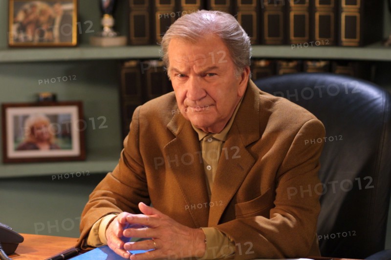 Pierre Mondy dans la série "Les Cordier, juge et flic"