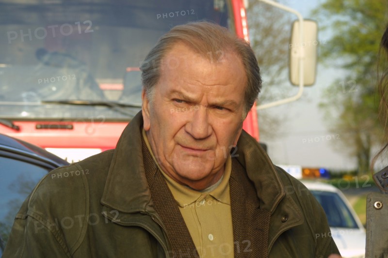Pierre Mondy dans la série "Les Cordier, juge et flic"