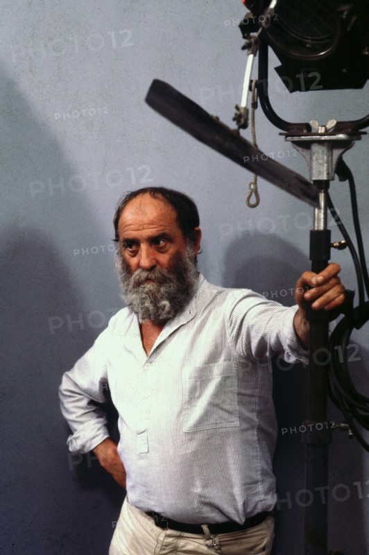 César
