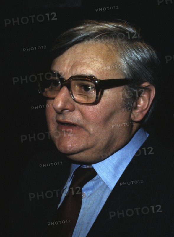 Roger Carel