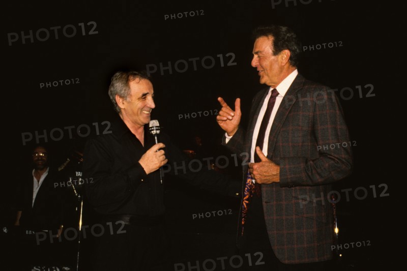 Charles Aznavour et Mike Connors