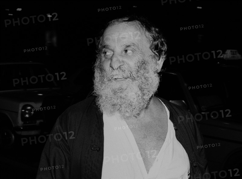 César