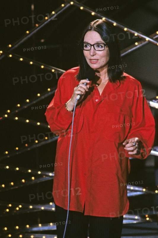 Nana Mouskouri