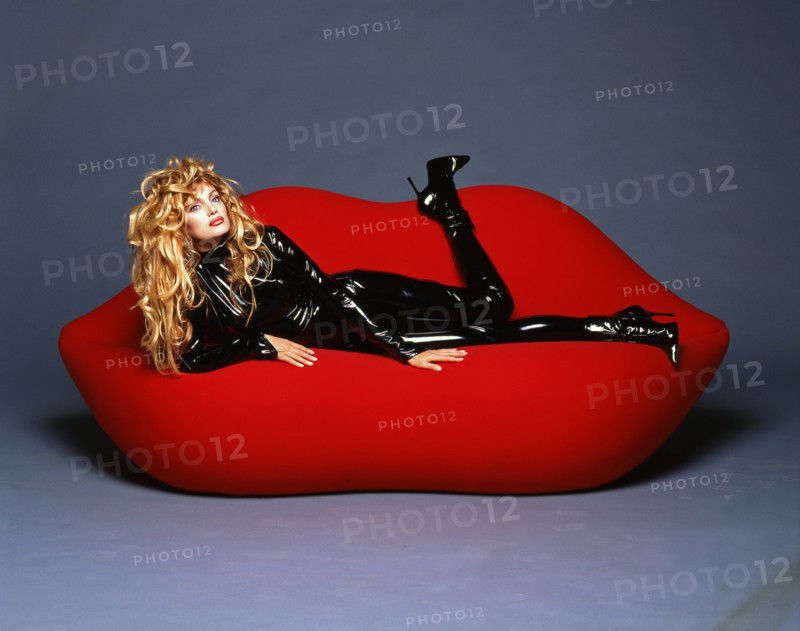 Arielle Dombasle