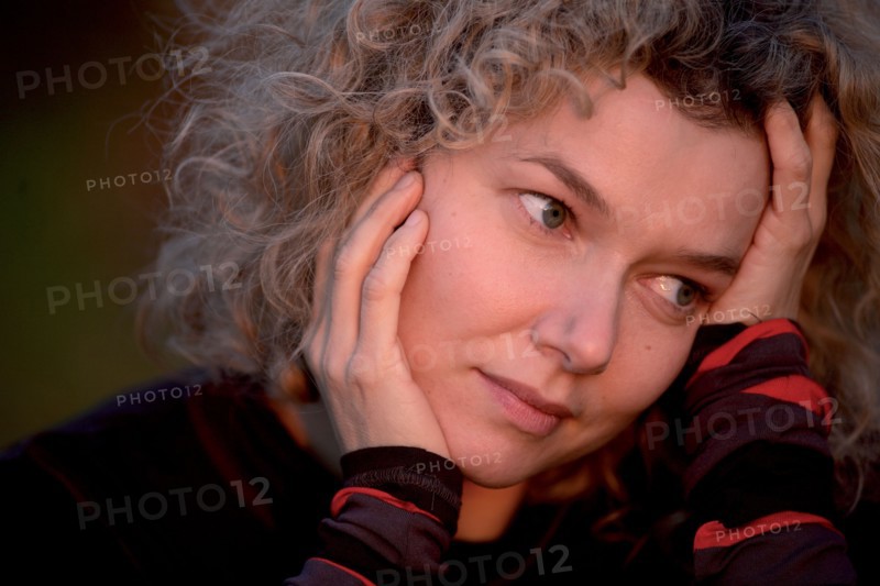 Clémence Gégauff, chanteuse du groupe Moods