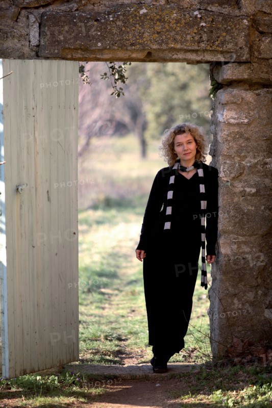 Clémence Gégauff, chanteuse du groupe Moods