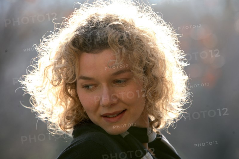 Clémence Gégauff, chanteuse du groupe Moods