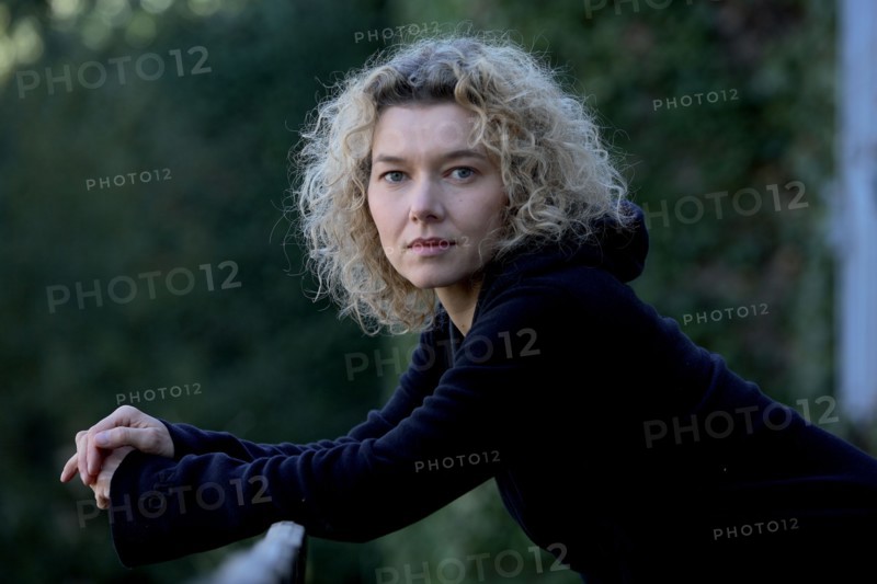 Clémence Gégauff, chanteuse du groupe Moods