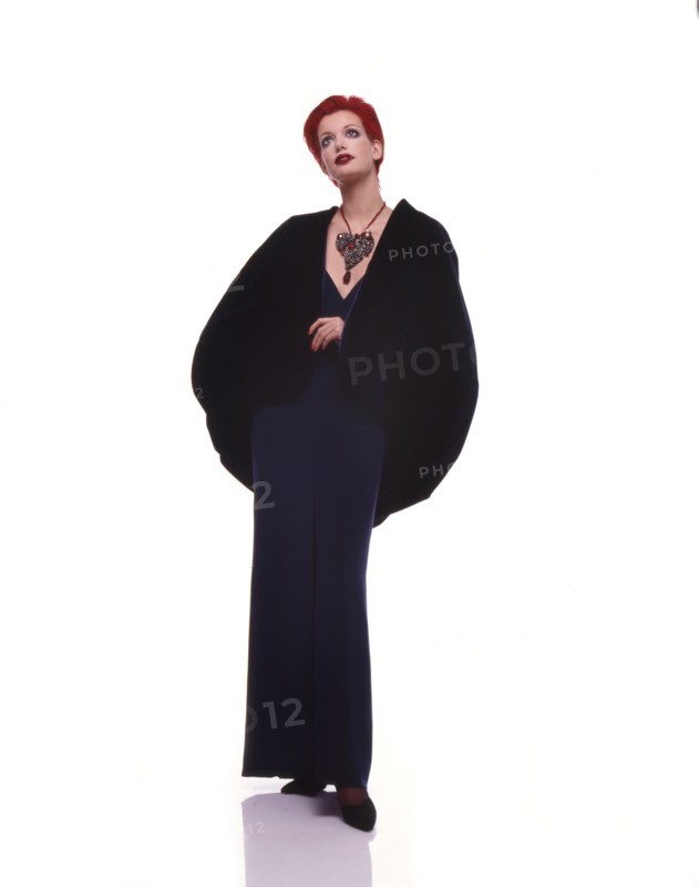 Sibyl Buck en tenue Yves Saint-Laurent