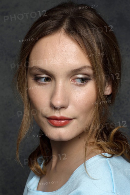 Ana Girardot