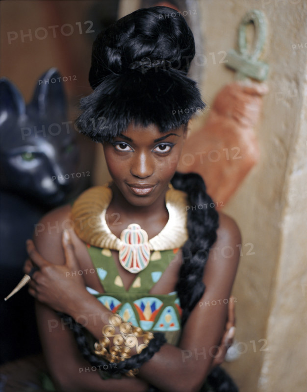 Fatou N'Diaye dans Astérix & Obélix : Mission Cléopâtre