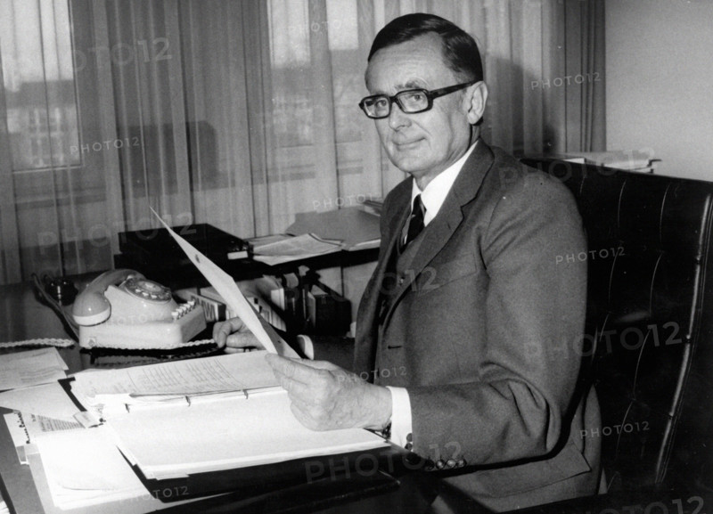 Karl Schiller