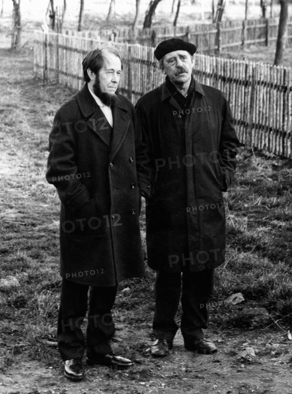 Alexandre Soljenitsyne et Heinrich Böll, en 1974