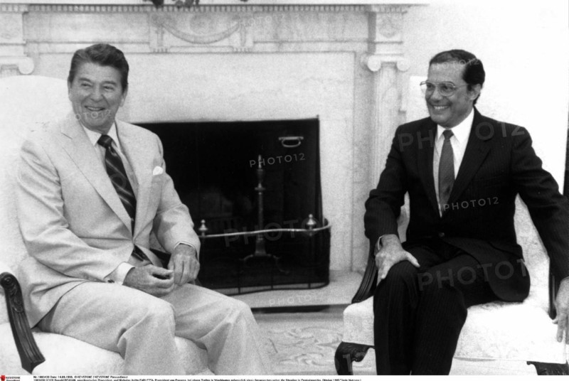 Ronald Reagan et Nicholas Ardito Earletta à Washington (1985)