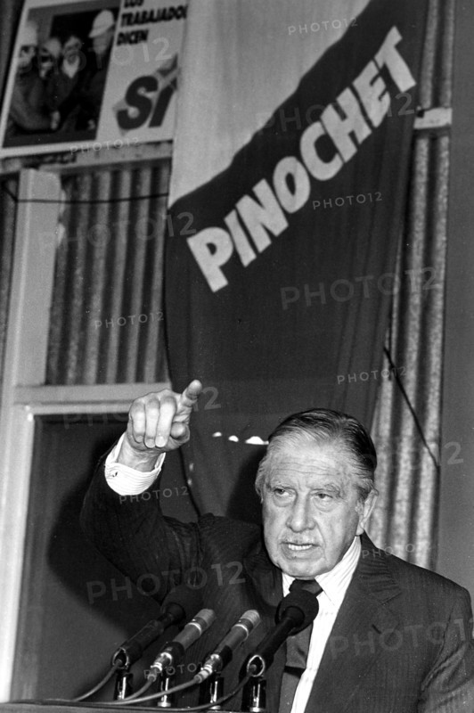Augusto Pinochet, 1988