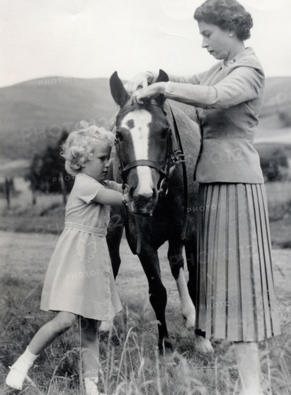 La reine Elisabeth II et sa fille la princesse Anne