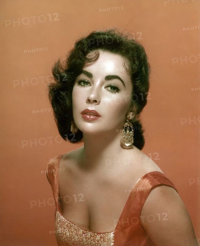 Elizabeth TAYLOR, portrait