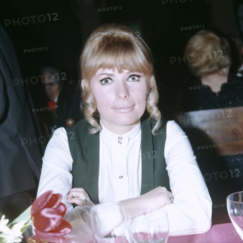 Bambi Awards 1968, Vivi BACH