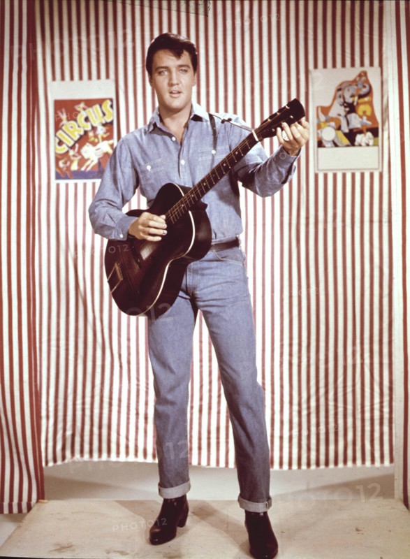 Elvis PRESLEY with guitar